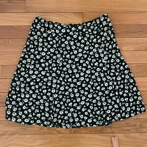 Reformation flounce skirt NWT size 4 green floral